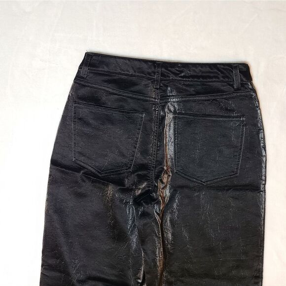 🌿"Forever 21"  pants ( leather look) size M. - Picture 10 of 11